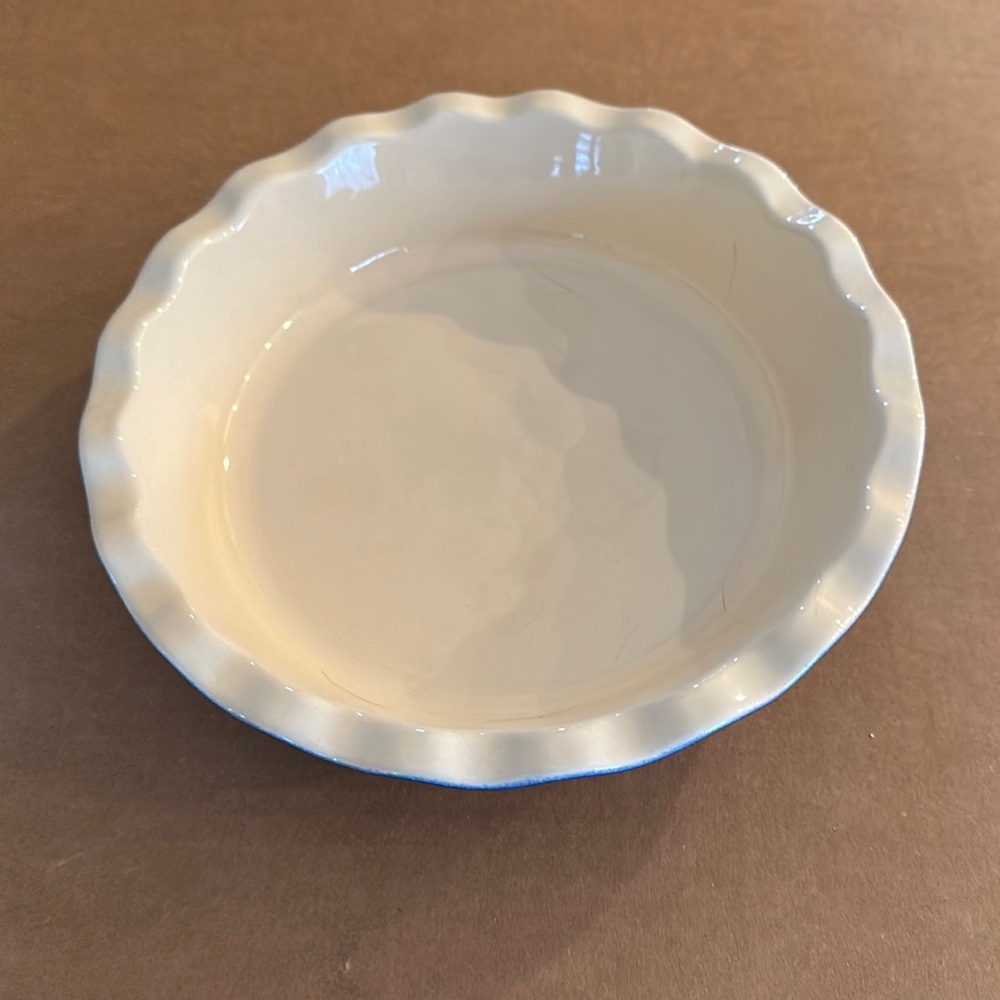 Emile Henry Blue 9” Pie Dish